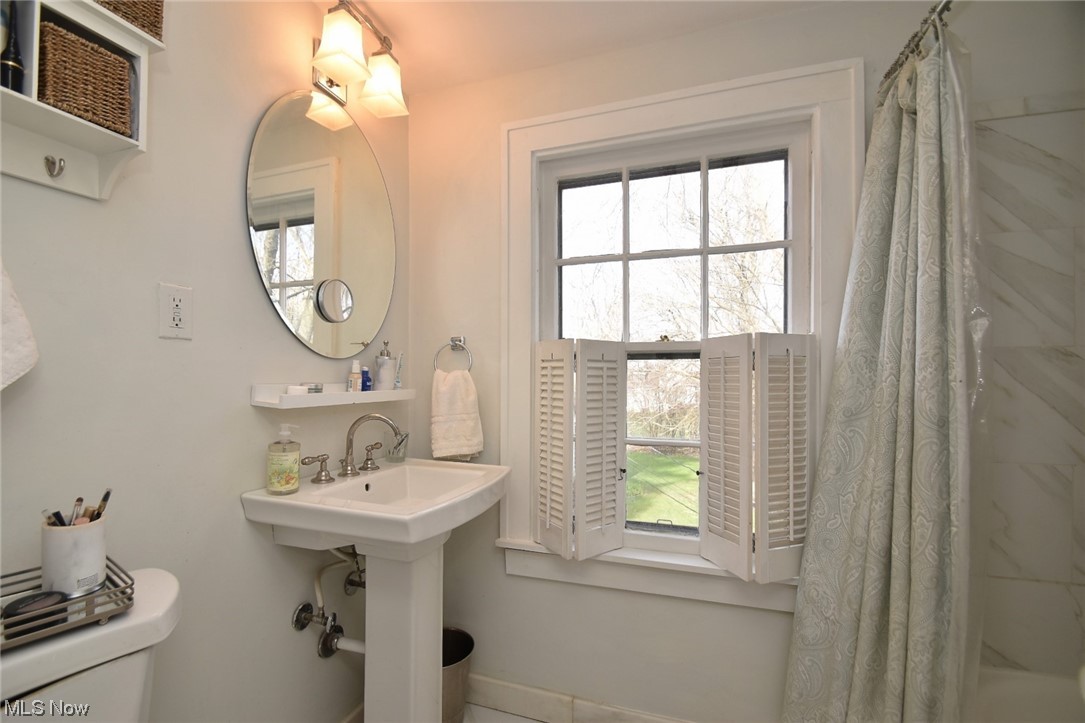 2552 Princeton Road Cleveland, OH 44118 - Photo 29 of 30