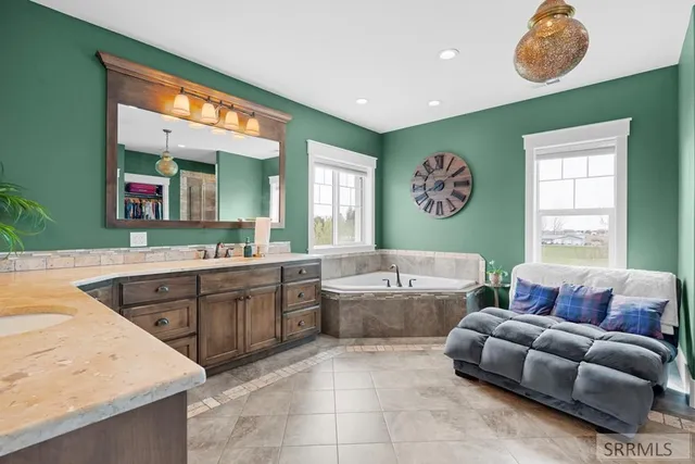 $3,300,000 | 14071 South 1st East, Idaho Falls, ID 83404