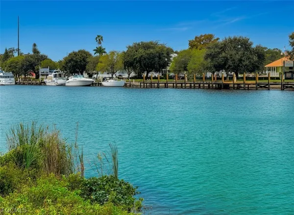 $129,000 | Lot 19 River Road, Moore Haven, FL 33471