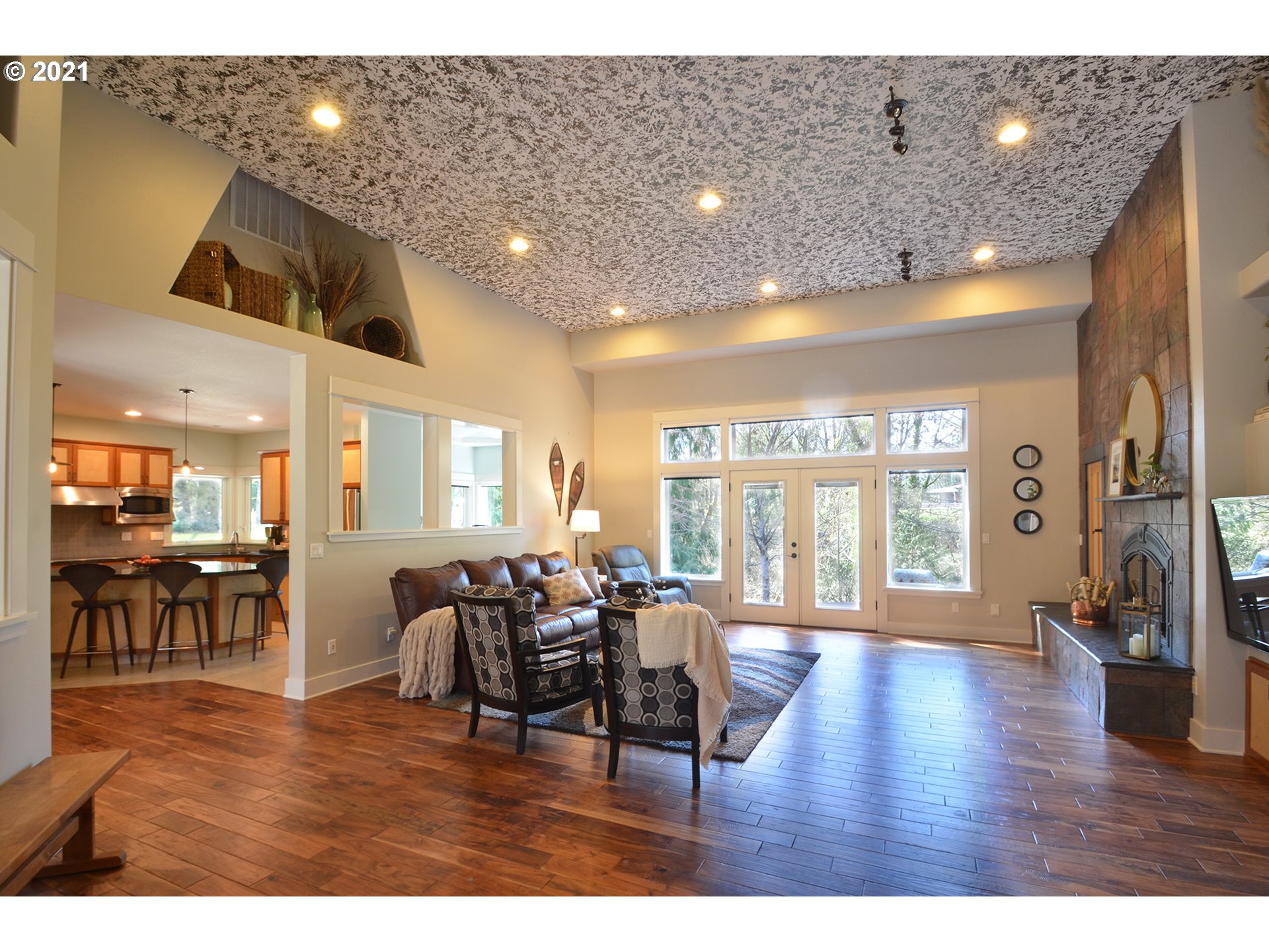 14919 South Beaton Road Oregon City, OR 97045 - Photo 2 of 32 Gallery Image 2