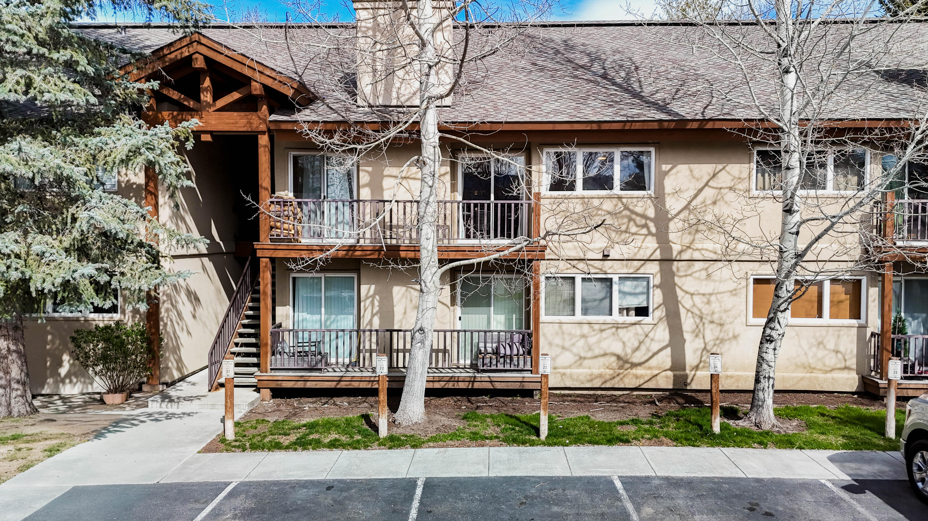 291 South 3rd Avenue, Unit 25 Ketchum, ID 83340 - Photo 6 of 19 2nd level unit
