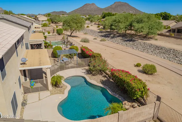 $670,000 | 7277 West Honeysuckle Drive, Peoria, AZ 85383