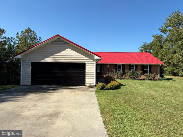 $1,299,995 | 404 Woodbrook Road, Lancaster, VA 22503