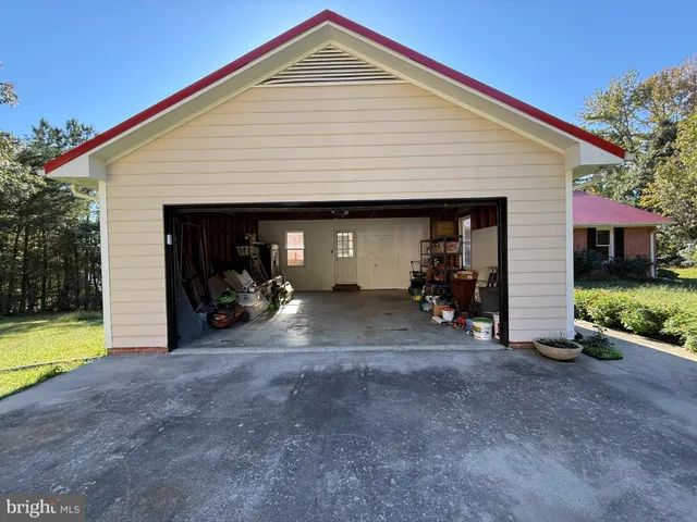 $1,299,999 | 404 Woodbrook Road, Lancaster, VA 22503