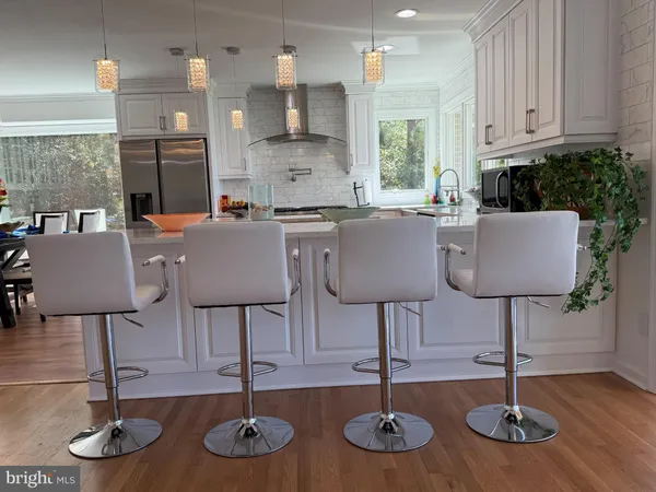 $1,299,995 | 404 Woodbrook Road, Lancaster, VA 22503