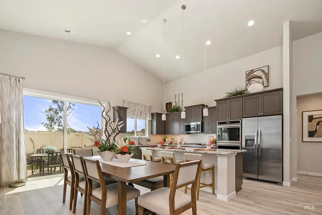 $447,990 | 1588 Southwest Silverstone Avenue, Mountain Home, ID 83647