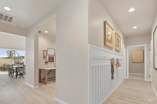 $447,990 | 1588 Southwest Silverstone Avenue, Mountain Home, ID 83647