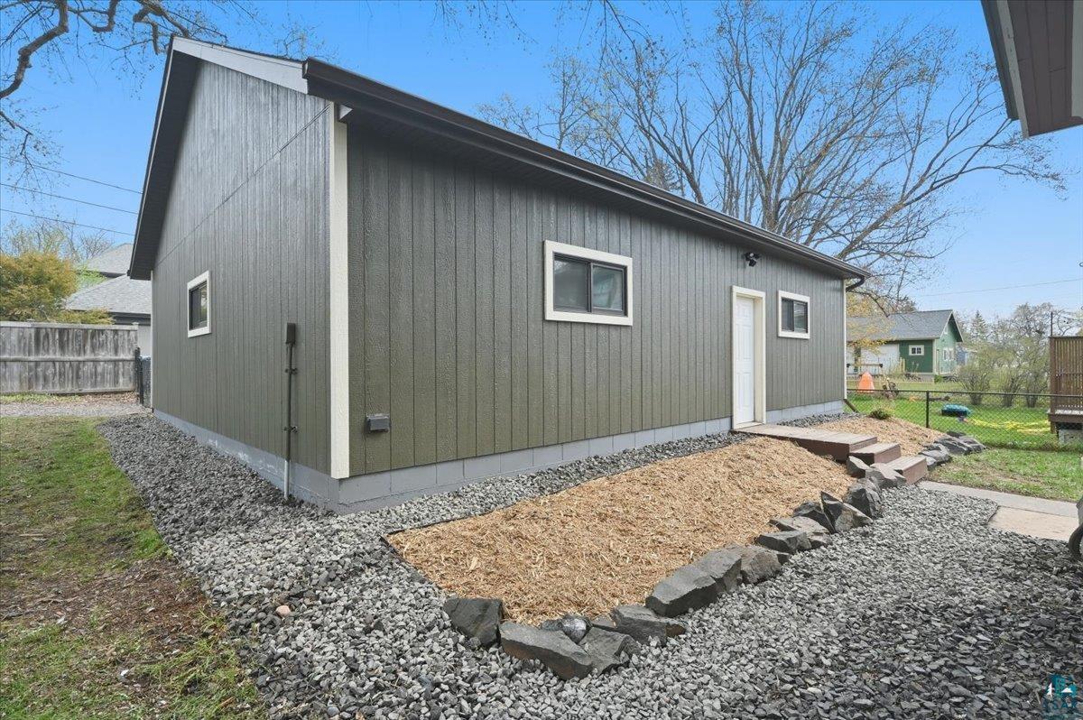 4203 Robinson Street Duluth, MN 55804 - Photo 49 of 50