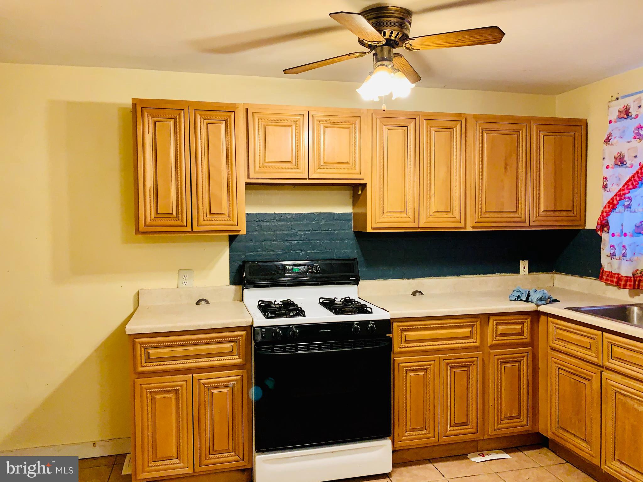 50 Gilpin Road Upper Darby, PA 19082 - Photo 3 of 20