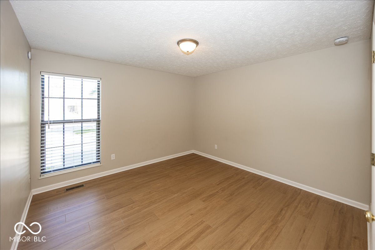11179 Avery Row Fishers, IN 46038 - Photo 21 of 34