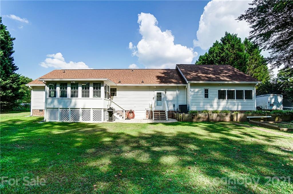 2375 Whitley Road Fort Mill, SC 29708 - Photo 33 of 35 a view of a house with a yard