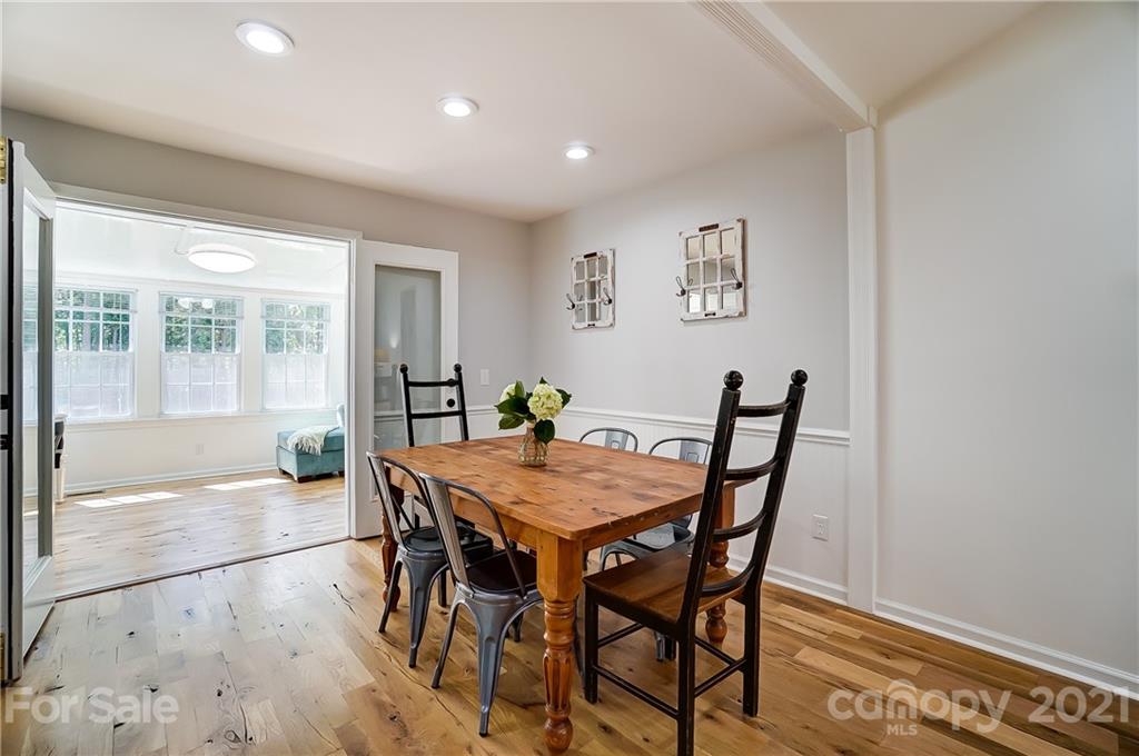 2375 Whitley Road Fort Mill, SC 29708 - Photo 6 of 35 a dining room with furniture and window