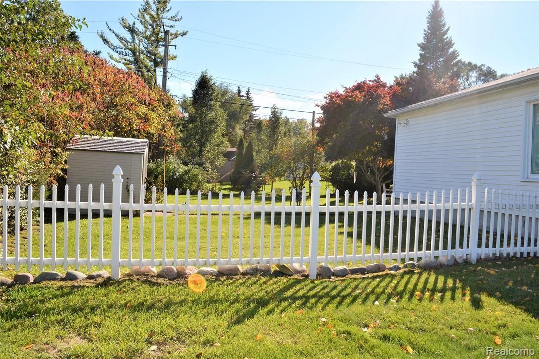 Pickett Fence View.jpg
