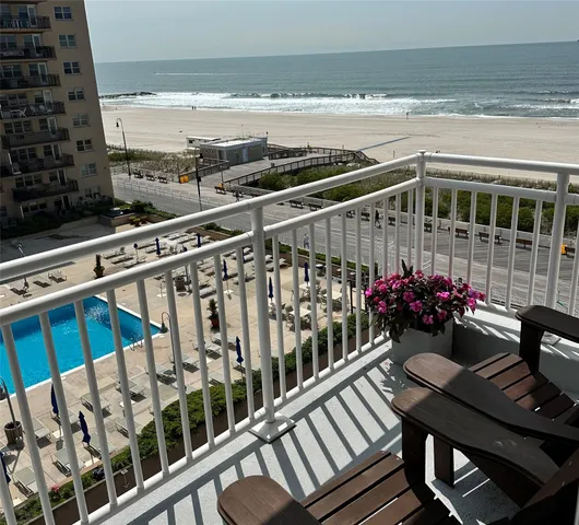 $650,000 | 522 Shore Road, Unit 6C, Long Beach, NY 11561