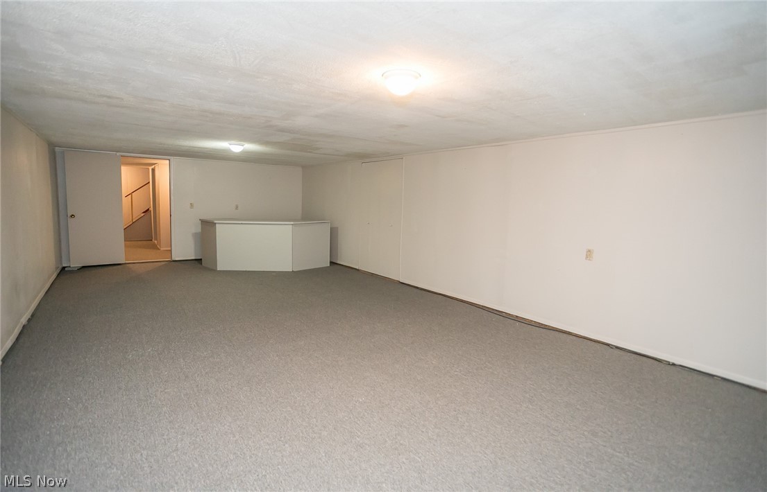 27616 Highland Road Cleveland, OH 44143 - Photo 24 of 25