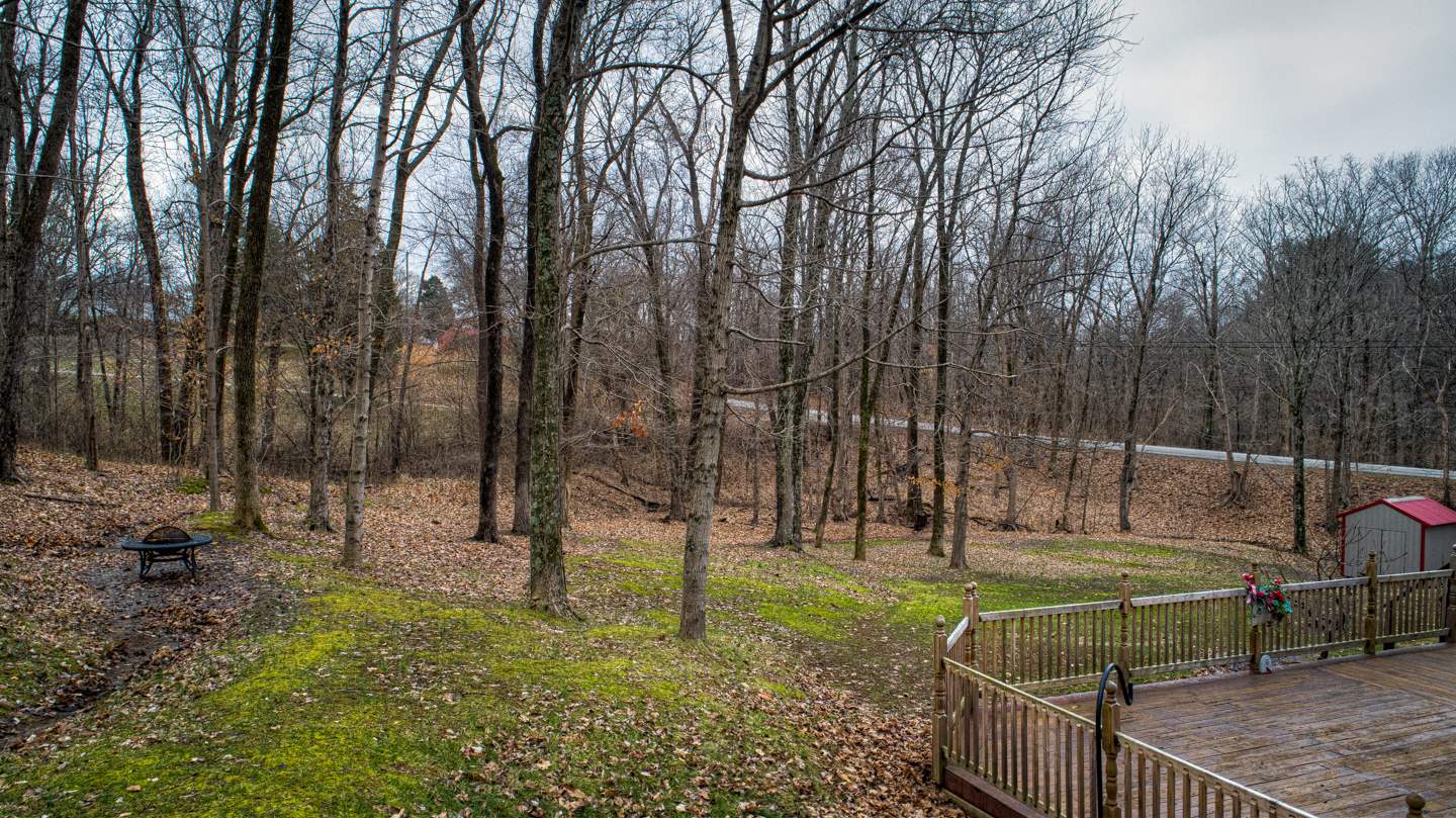 1844 South Yankeetown Road Boonville, IN 47601 - Photo 7 of 36 Gallery Image 7