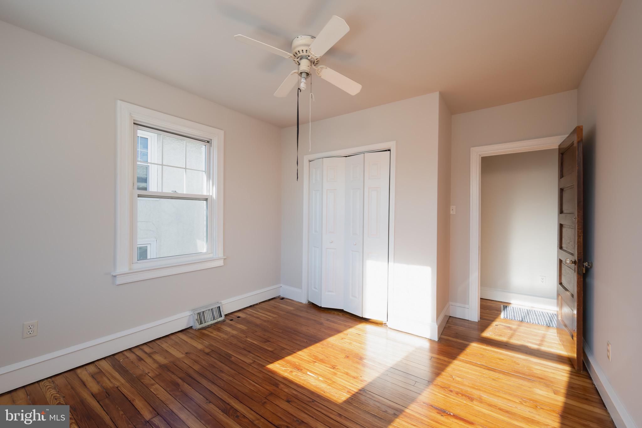 2423 Jenkintown Road Glenside, PA 19038 - Photo 15 of 29