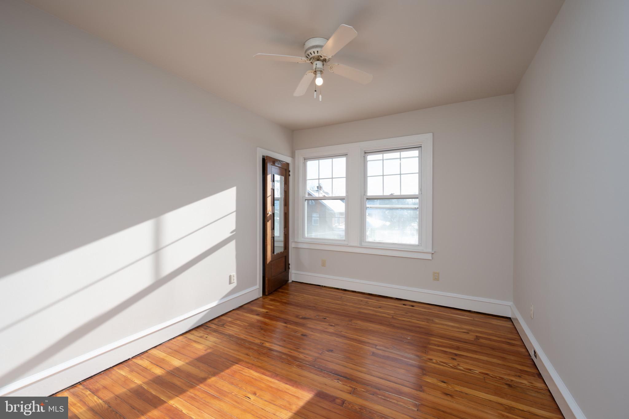 2423 Jenkintown Road Glenside, PA 19038 - Photo 17 of 29