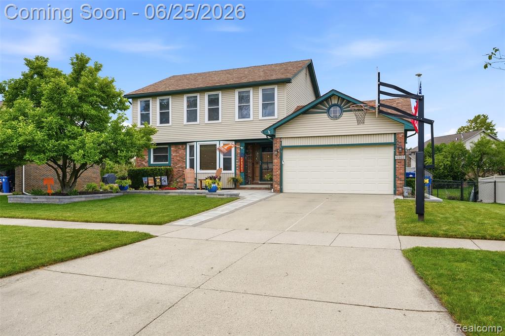 45658 Hanford Road Canton, MI 48187 - Photo 1 of 58