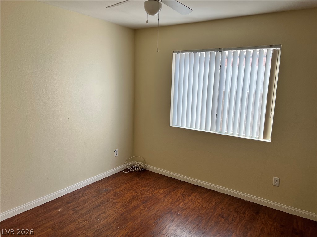 5705 Cliff Point Las Vegas, NV 89149 - Photo 10 of 15