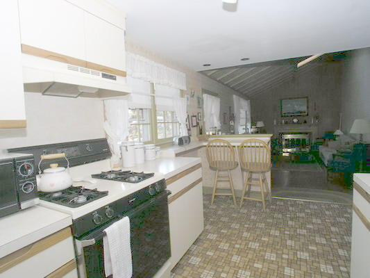 45 Lawrence Road Dennis Port, MA 02639 - Photo 3 of 7 kit2