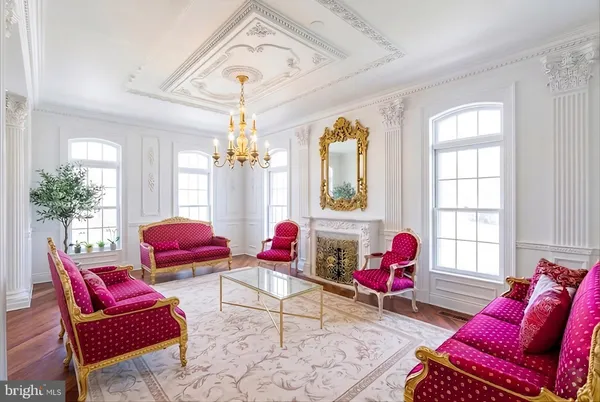 $4,800,000 | 423 Seneca Road, Great Falls, VA 22066