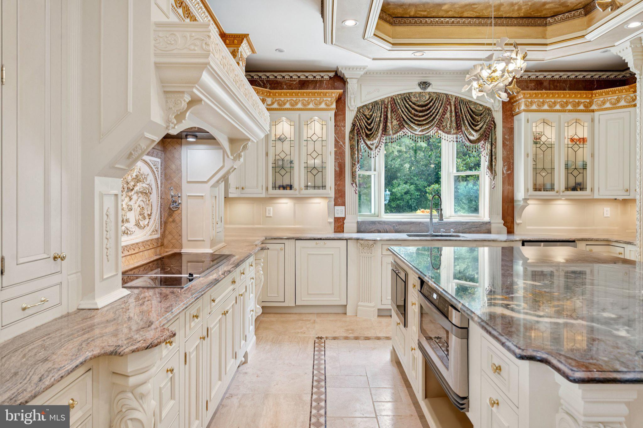 423 Seneca Road Great Falls, VA 22066 - Photo 20 of 54 Gourmet Kitchen
