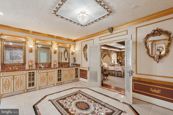 $4,800,000 | 423 Seneca Road, Great Falls, VA 22066