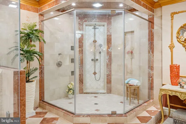 $4,800,000 | 423 Seneca Road, Great Falls, VA 22066