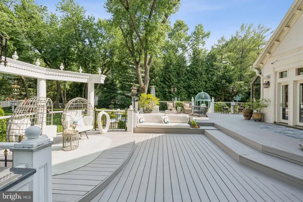 $4,800,000 | 423 Seneca Road, Great Falls, VA 22066