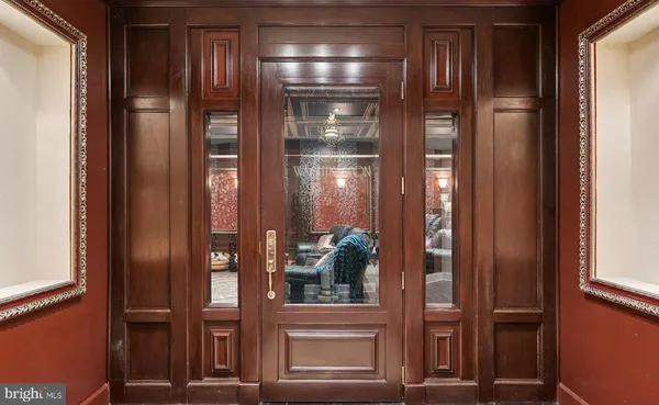 $4,800,000 | 423 Seneca Road, Great Falls, VA 22066