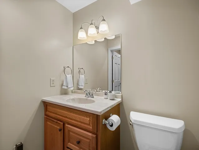 $529,000 | 3901 Knightsbridge Close, Unit 3901, Worcester, MA 01609