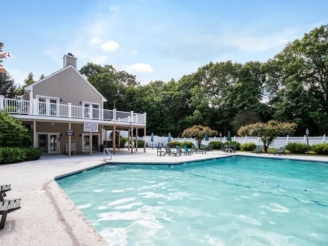 $529,000 | 3901 Knightsbridge Close, Unit 3901, Worcester, MA 01609