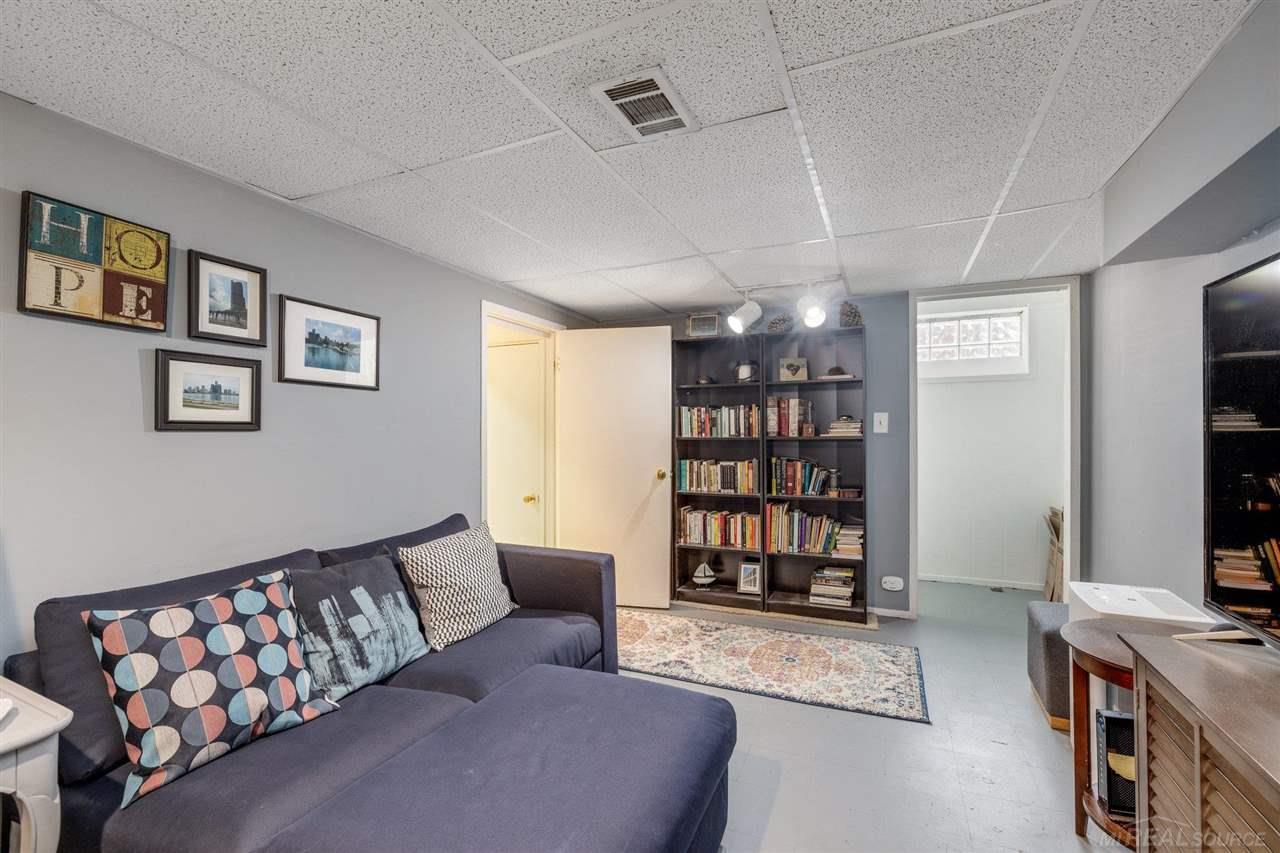 600 Vernier Road Grosse Pointe, MI 48236 - Photo 21 of 27 50057546-20.JPG