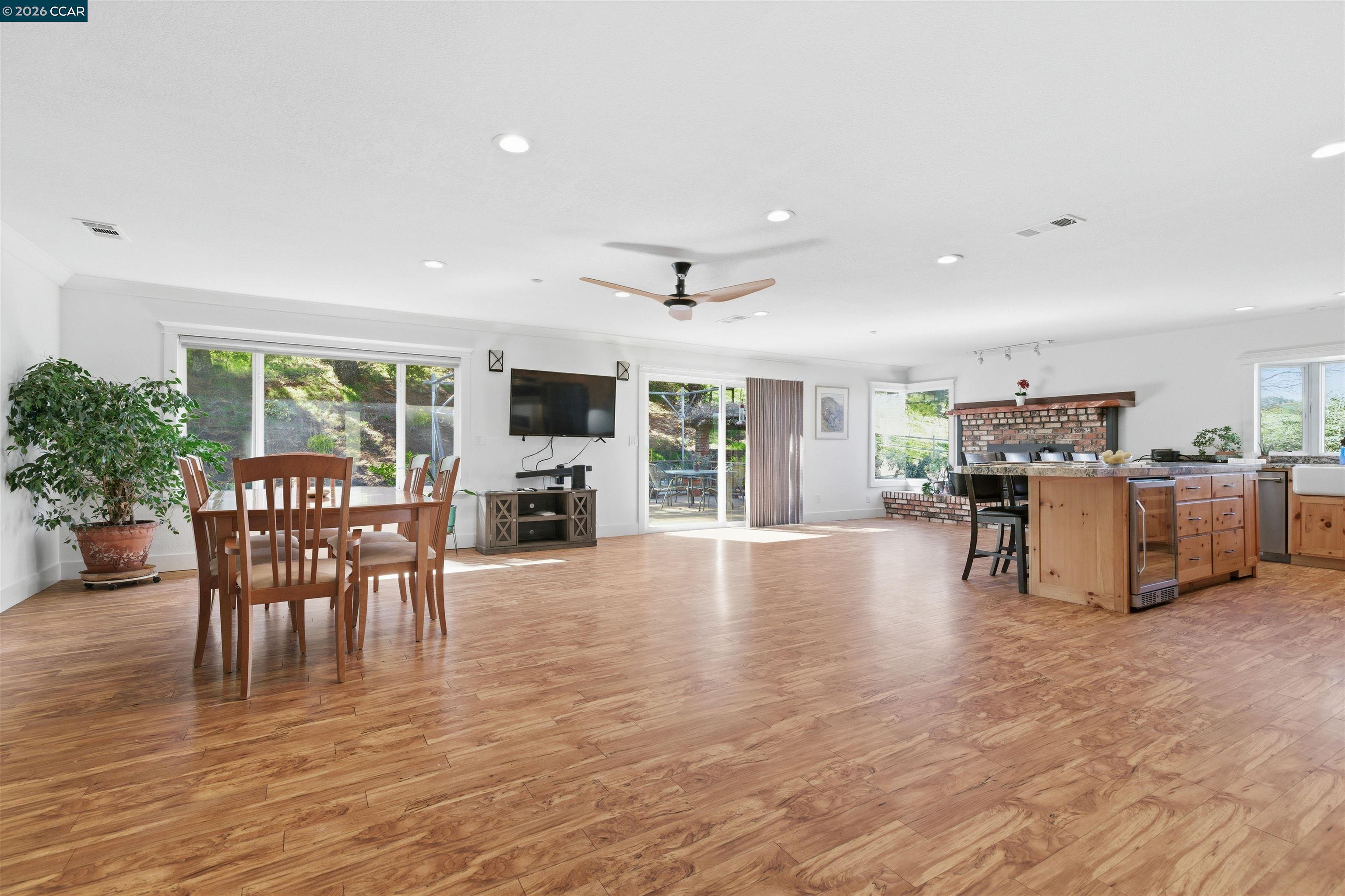 9530 Morgan Territory Road Livermore, CA 94551 - Photo 8 of 55 a view of a kitchen and dining room
