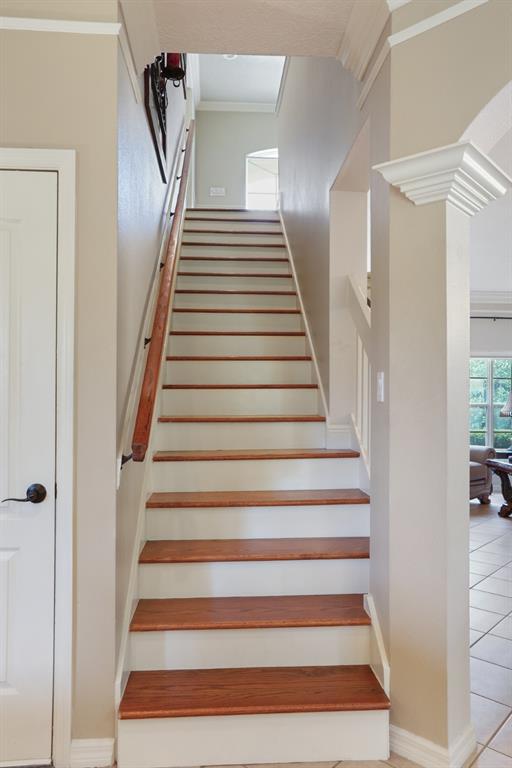 124 Spring Glen Drive DeBary, FL 32713 - Photo 19 of 40 a view of entryway