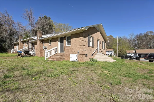 $900 | 306 East Hudson Street, Monroe, NC 28112
