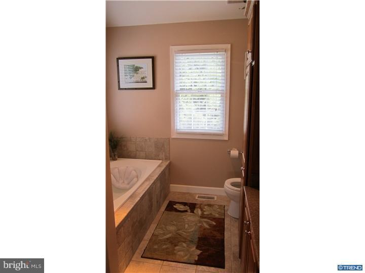 132 Cambridge Road Landenberg, PA 19350 - Photo 10 of 19