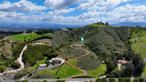 $289,000 | 11 Sandia Creek Drive, Temecula, CA 92592