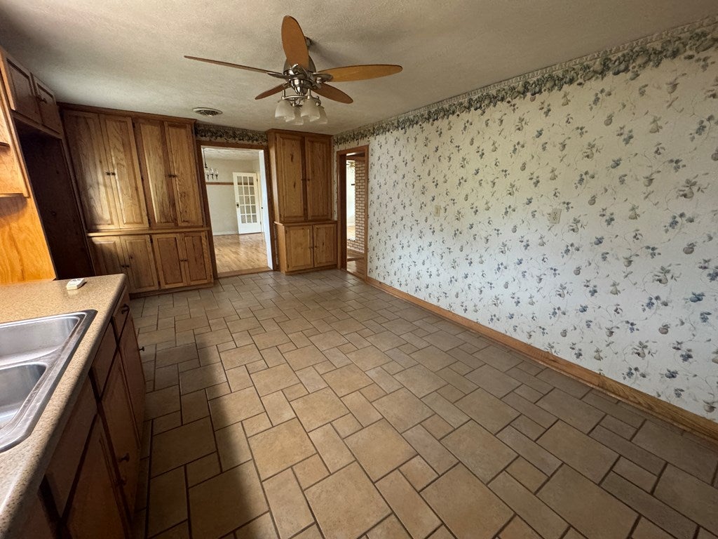 6472 Valley Road Saltville, VA 24370 - Photo 21 of 78 Gallery Image 21