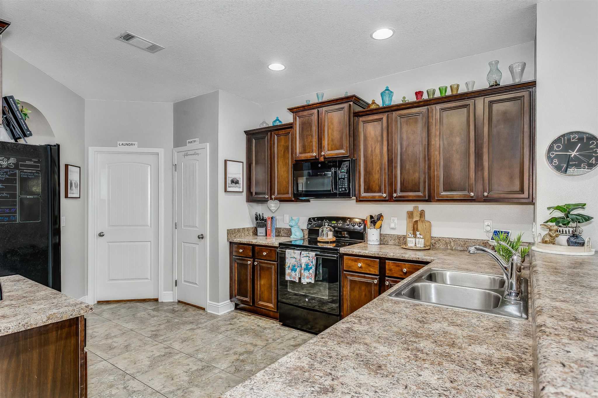 5912 Rustic Ridge Circle Milton, FL 32570 - Photo 12 of 40