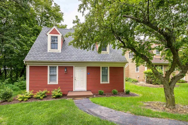 $220,000 | 26 Thatcher Lane, Galena, IL 61036