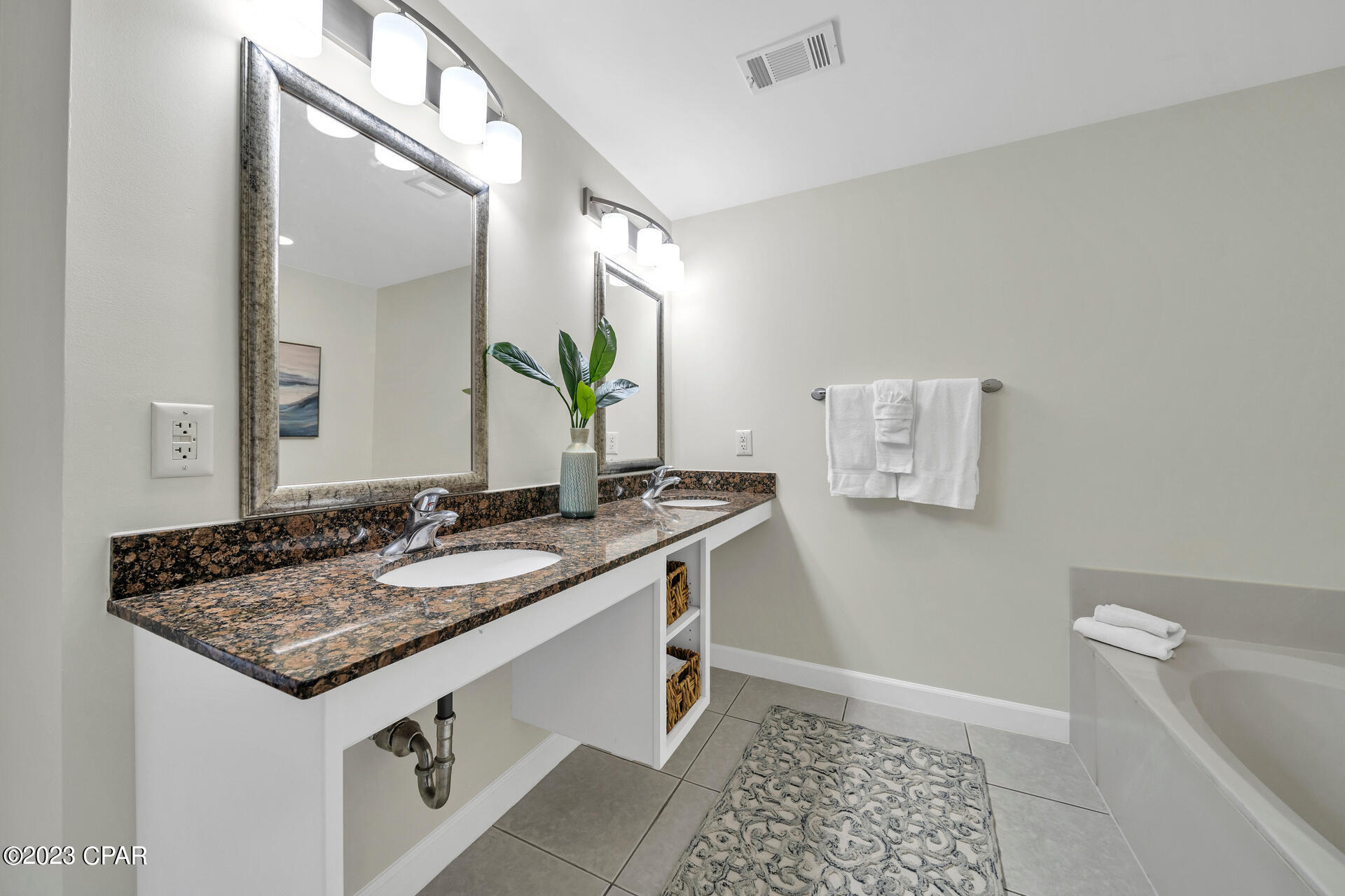 17739 Front Beach Road, Unit 2004W Panama City Beach, FL 32413 - Photo 12 of 42