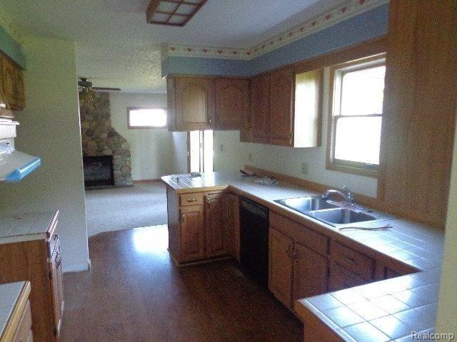 3122 Hasler Lake Road Lapeer, MI 48446 - Photo 5 of 8 DSC01184.jpg