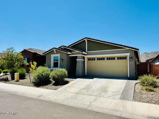 $470,000 | 1657 West Monte Way, Phoenix, AZ 85041