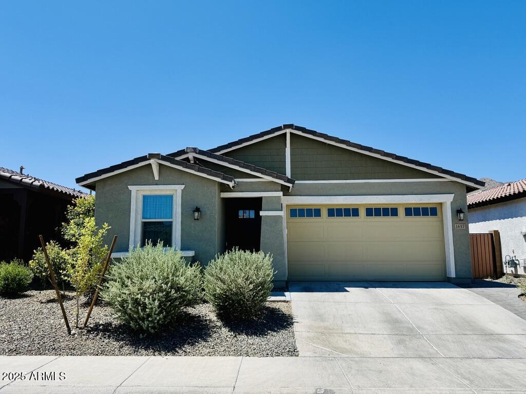 1657 West Monte Way Phoenix, AZ 85041 - Photo 3 of 28 87CCC28D-DCE9-434F-A0A0-608D9F0CE710_1_1