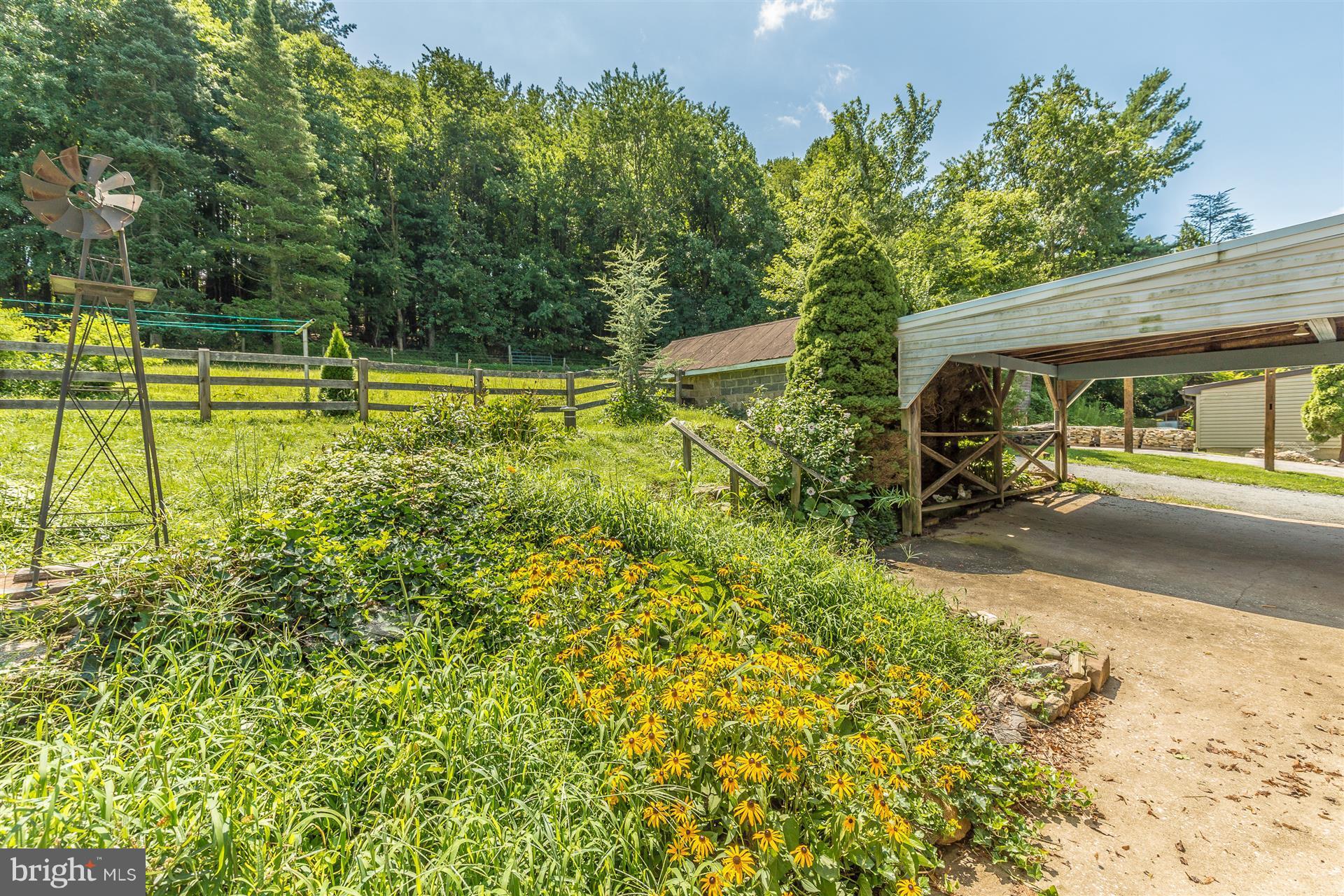 5405 Buffalo Road Mount Airy, MD 21771 - Photo 29 of 30 Exterior (Rear)