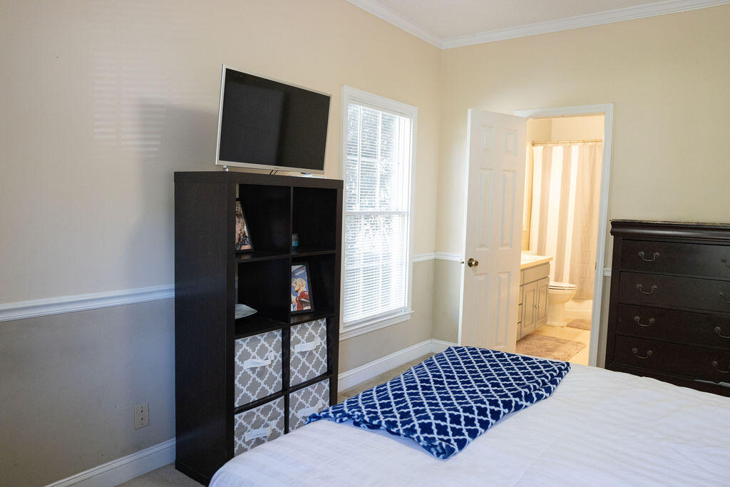 406 Ravenwood Road Walterboro, SC 29488 - Photo 18 of 26 Master Bedroom