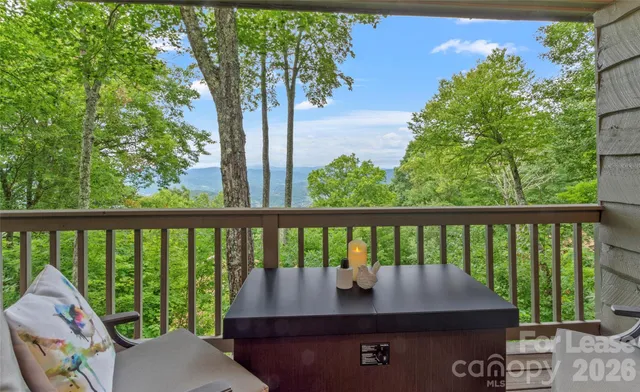 $2,500 | 135 Club House Drive, Unit 5A, Burnsville, NC 28714