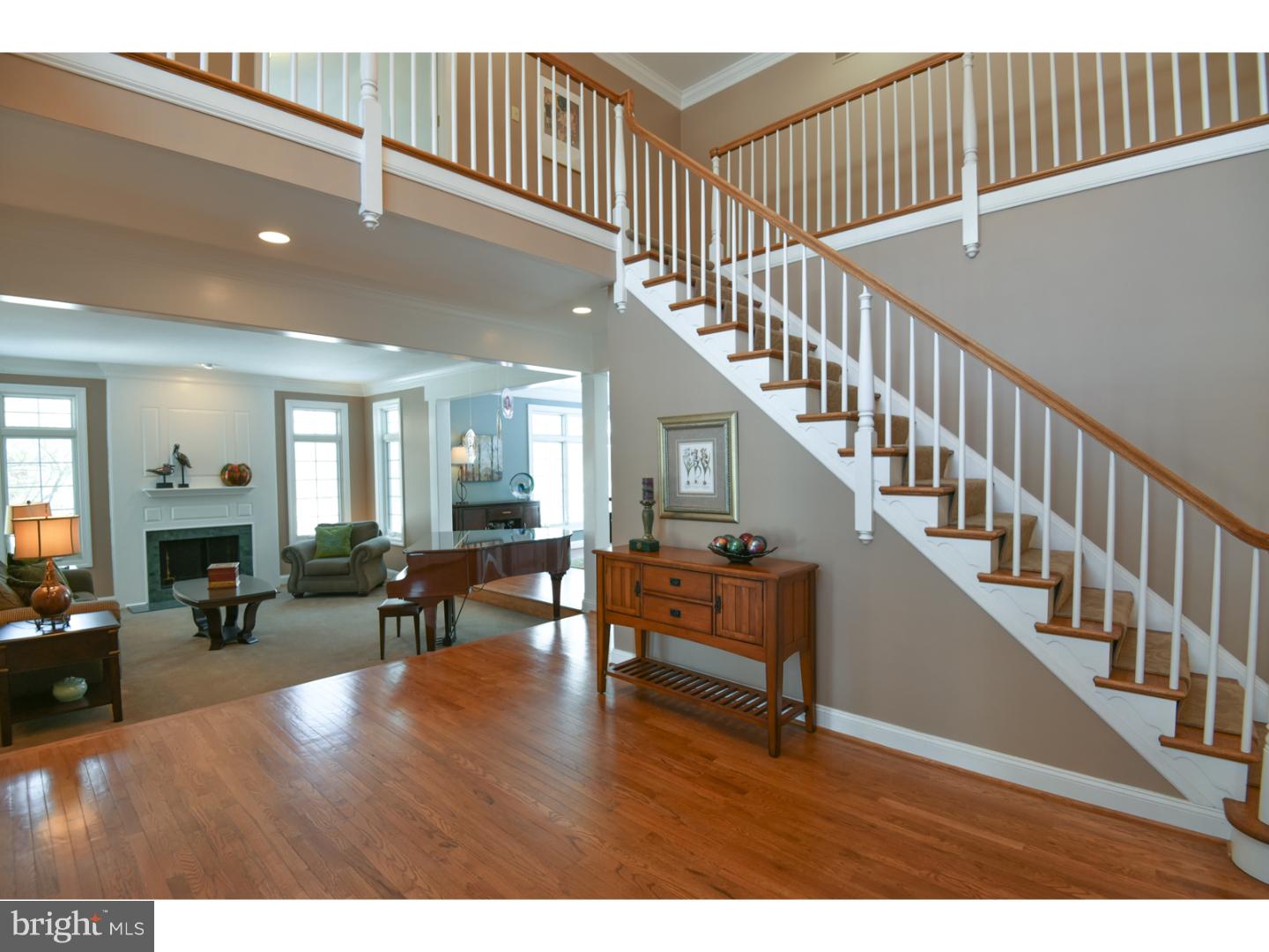 713 Strawbridge Lane Wayne, PA 19087 - Photo 6 of 25 Foyer